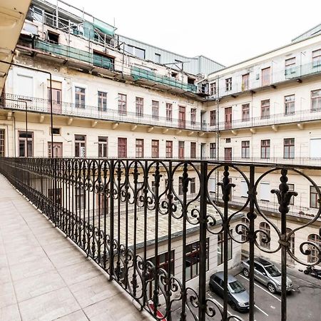 Castle Downtown Apartment Budapest Eksteriør bilde
